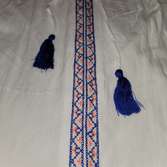 Bold & Simple Tunic Dress - Picture 3 of 7